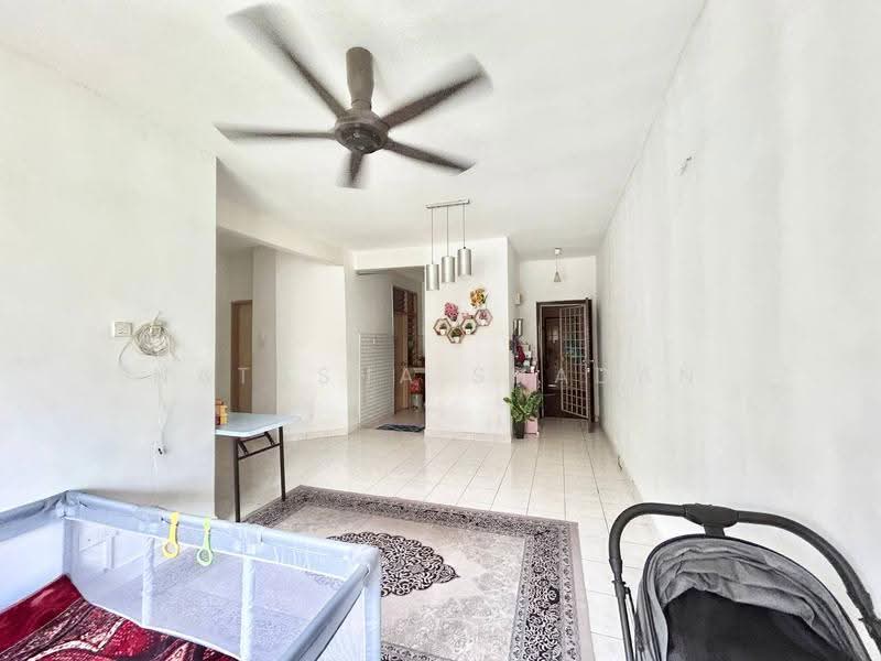 Apartment for Sale at Pangsapuri Seroja - Natasha Shadan - PropertyGuru.com.my