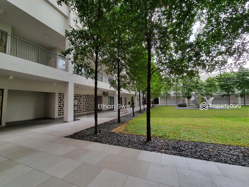 Untuk Dijual - SqWhere SOVO & Retails Shops