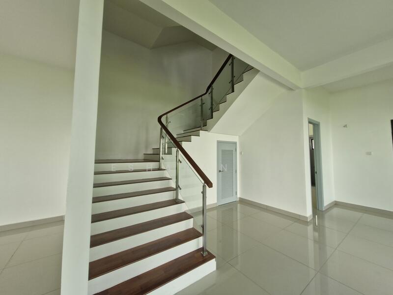 For Sale - Quas Residence