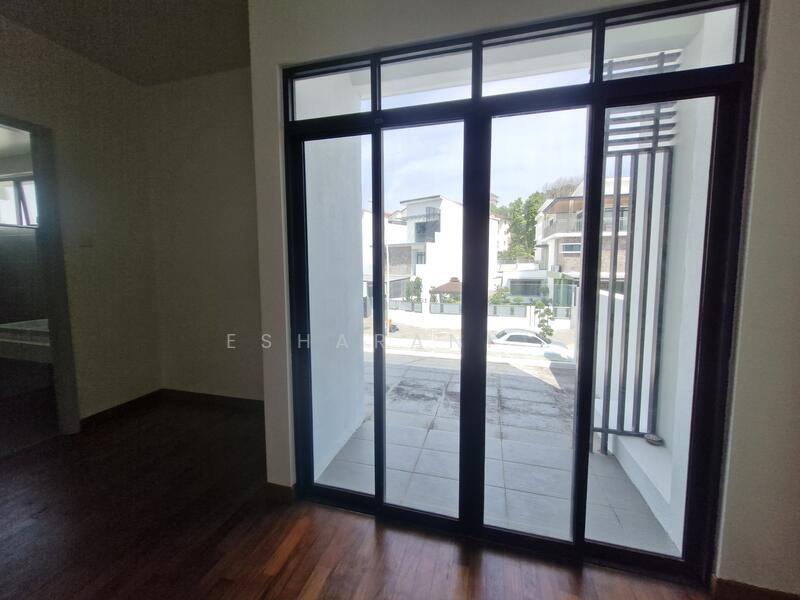 For Sale - Quas Residence