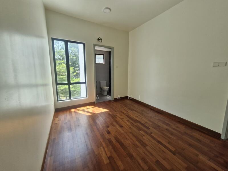 For Sale - Quas Residence