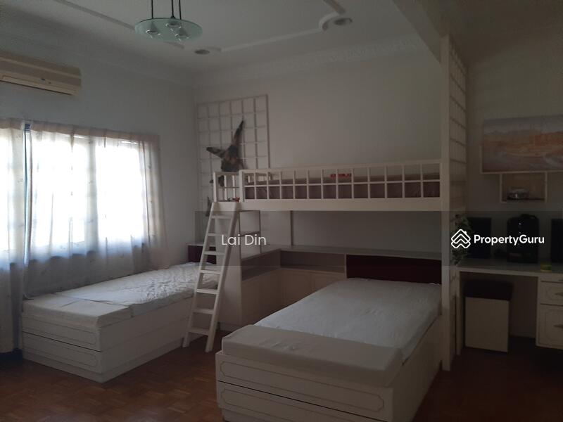 Untuk Dijual - Sea Front Bungalow House At Port Dickson