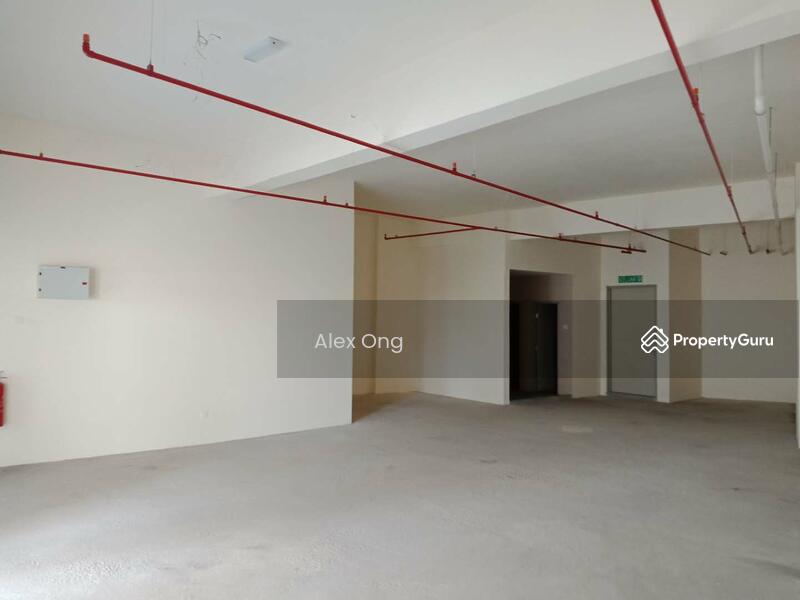 Southbay Plaza Retail, Jalan Sultan Azlan Shah, Bayan Lepas, Penang