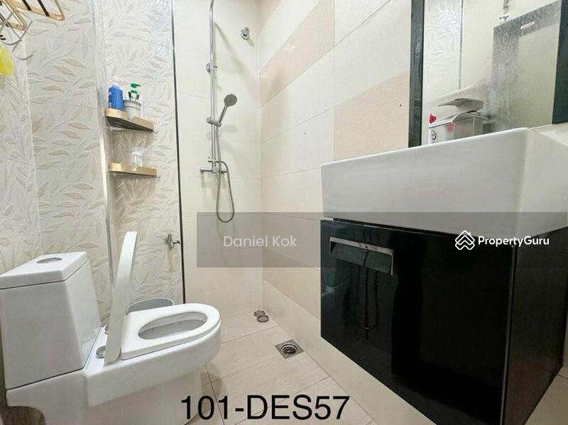 [Limited Unit!!] Port Klang Double Storey Endlot for Sales, Port Klang