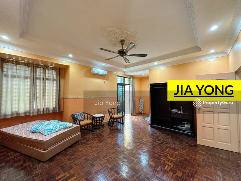 Batu Ferringhi Lilitan Sungai Emas Semi Detached House untuk Untuk Dijual - RM 850,000, Apr 2026 - PropertyGuru.com.my