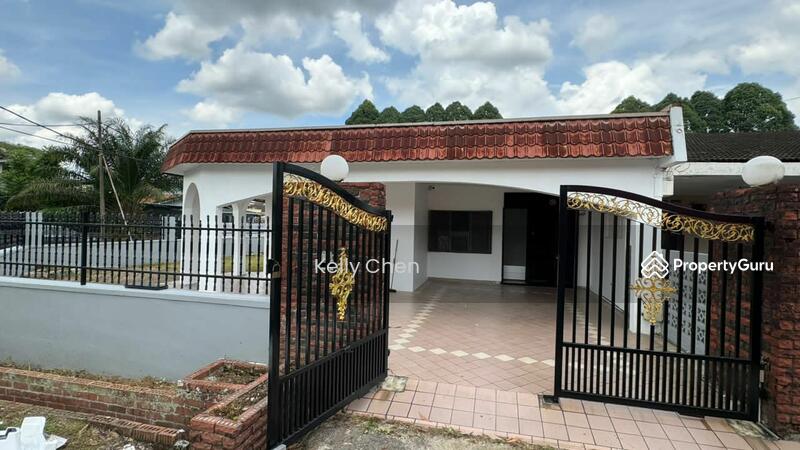 For Rent - jalan sundang 3 Taman Sri tebrau
