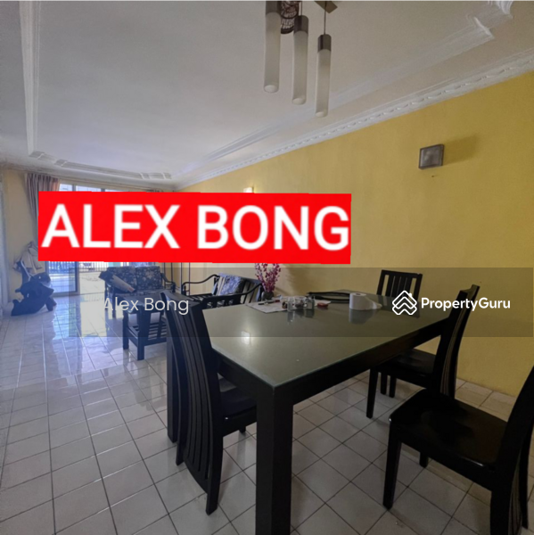 3rd mile PENRISSEN road, Kuching, Sarawak, 4 Bedrooms, 2500 sqft, T