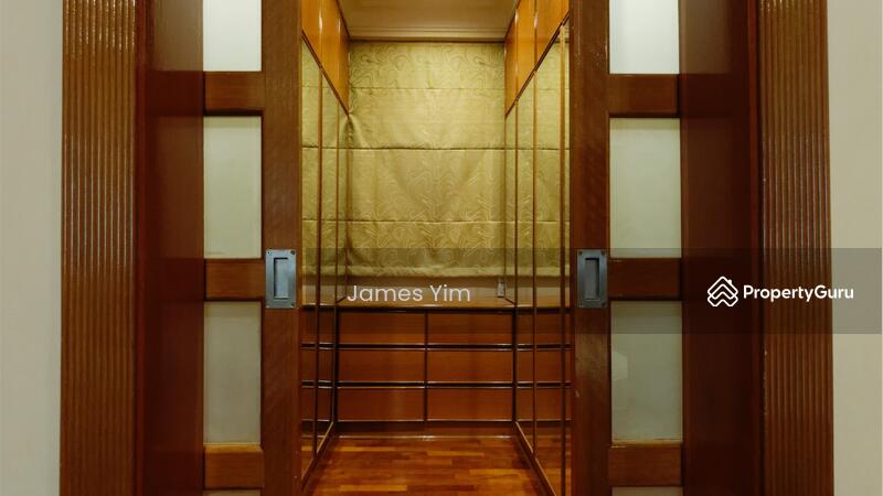walk in wardrobe