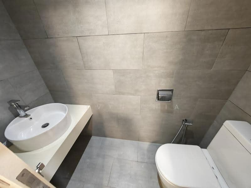 Service Residence for Rent at Arte Mont Kiara - Kalvyn Chia - Bathroom - PropertyGuru.com.my