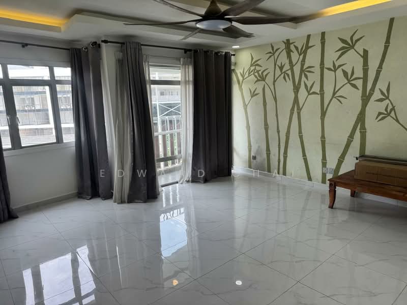 Kondominium untuk Disewa di Perdana Exclusive - Edward Chai - Living Room - PropertyGuru.com.my