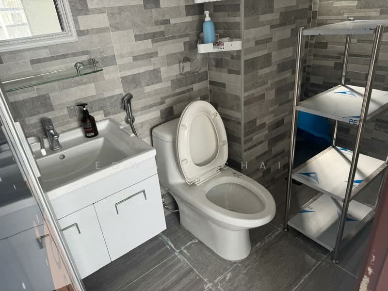 Kondominium untuk Disewa di Perdana Exclusive - Edward Chai - Bathroom - PropertyGuru.com.my
