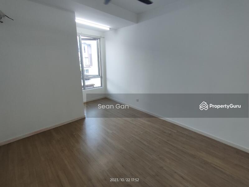 Rumah Teres untuk Dijual di Bandar Tropicana Aman (Telok Panglima Garang) - Sean Gan - PropertyGuru.com.my
