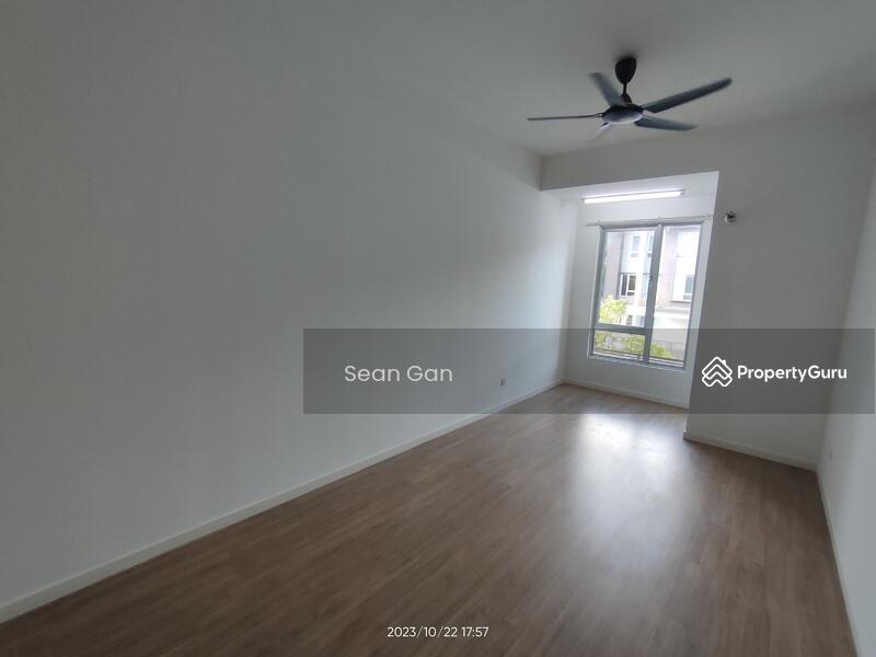 Rumah Teres untuk Dijual di Bandar Tropicana Aman (Telok Panglima Garang) - Sean Gan - PropertyGuru.com.my