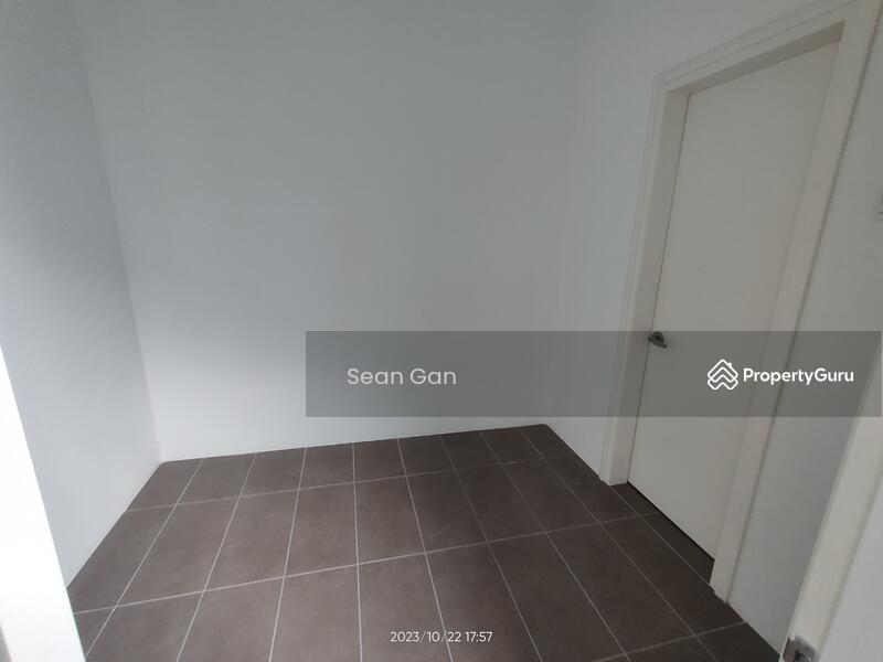 Rumah Teres untuk Dijual di Bandar Tropicana Aman (Telok Panglima Garang) - Sean Gan - PropertyGuru.com.my