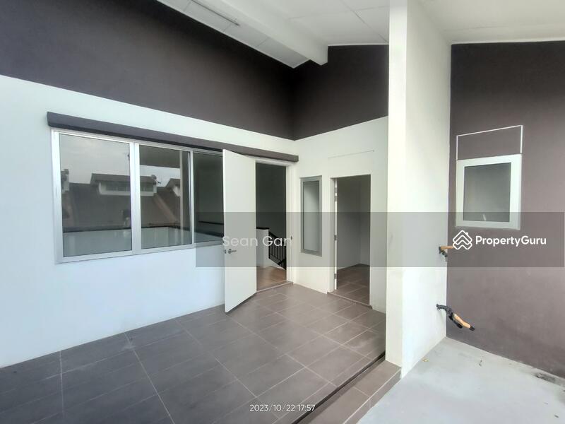 Rumah Teres untuk Dijual di Bandar Tropicana Aman (Telok Panglima Garang) - Sean Gan - PropertyGuru.com.my