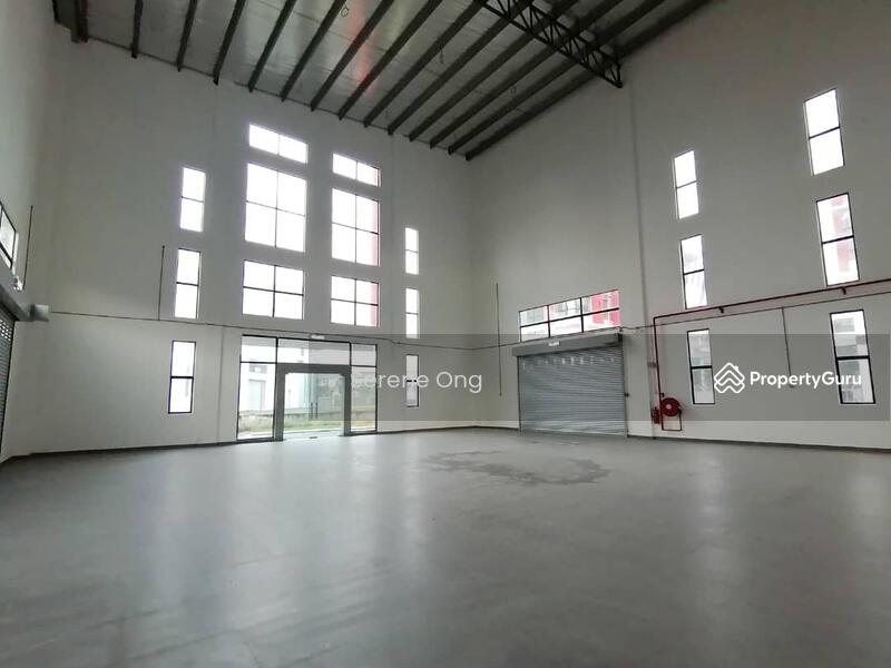 For Rent - Kota Damansara 3 Storey Bungalow Factory cum Warehouse