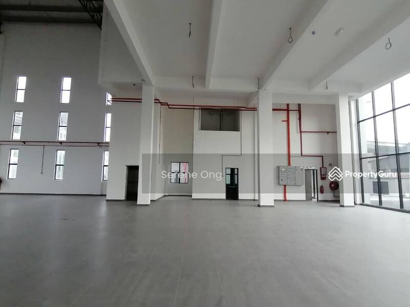 For Rent - Kota Damansara 3 Storey Bungalow Factory cum Warehouse