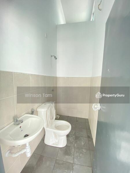Rumah Teres 2 Tingkat untuk Dijual di Taman Scientex Rawang (Rawang) - Winson Tam - PropertyGuru.com.my