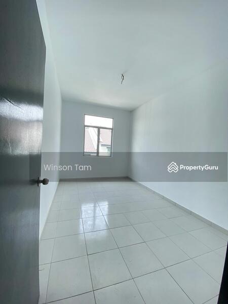 Rumah Teres 2 Tingkat untuk Dijual di Taman Scientex Rawang (Rawang) - Winson Tam - PropertyGuru.com.my