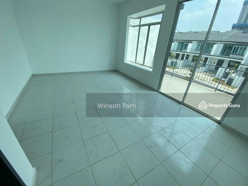 Rumah Teres 2 Tingkat untuk Dijual di Taman Scientex Rawang (Rawang) - Winson Tam - PropertyGuru.com.my