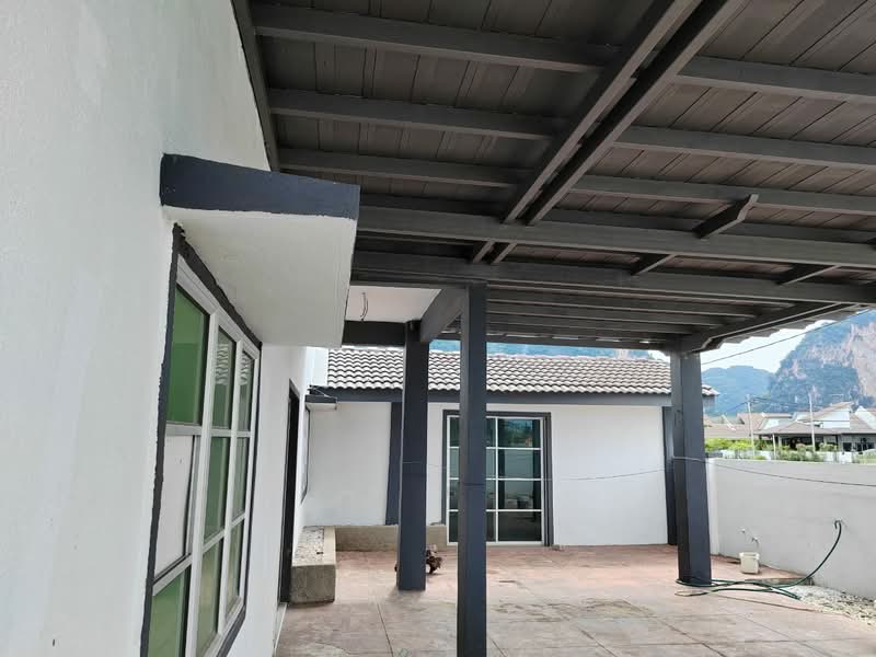 Double Storey Corner House near Ampang Gunung Rapat, Ampang, Ipoh