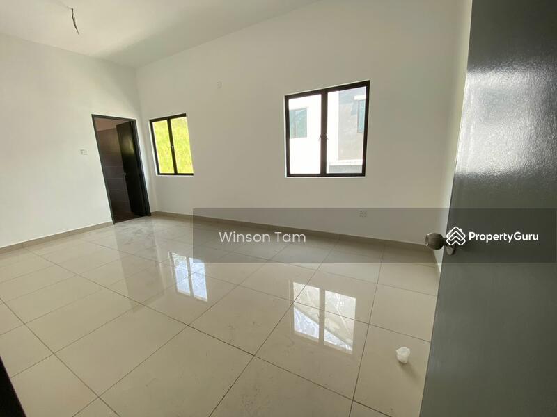 Rumah Berkembar untuk Dijual di Taman Scientex Rawang (Rawang) - Winson Tam - PropertyGuru.com.my