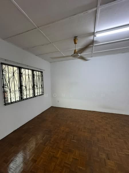 Rumah Teres 2 Tingkat untuk Disewa di Taman Melur (Ampang) - Desmond Low - PropertyGuru.com.my