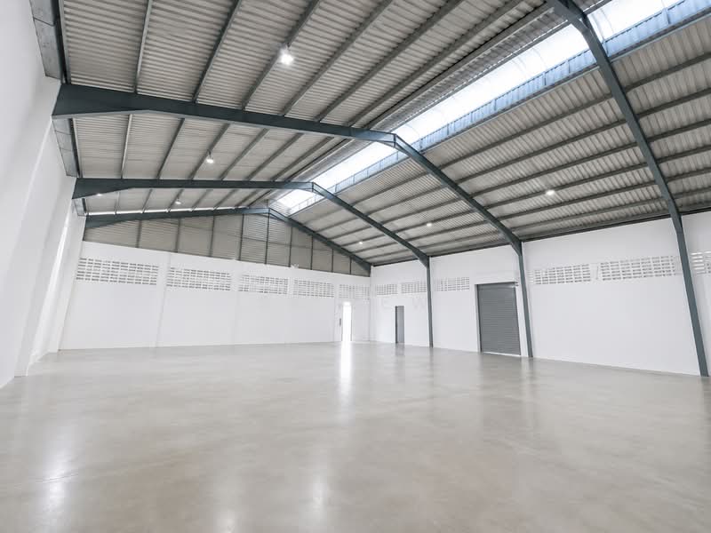 Factory for Rent in SS13 (Subang Jaya) - SK Lew - Interior - PropertyGuru.com.my