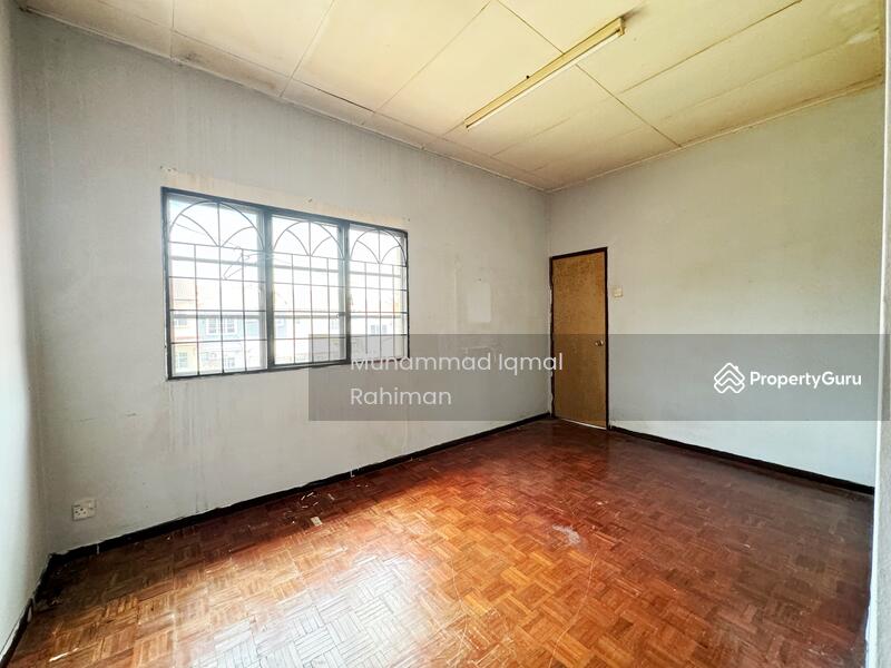 For Sale - Jalan Kesumba Bukit Beruntung Rawang
