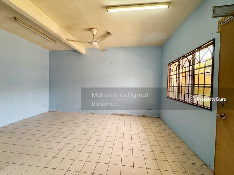 For Sale - Jalan Kesumba Bukit Beruntung Rawang