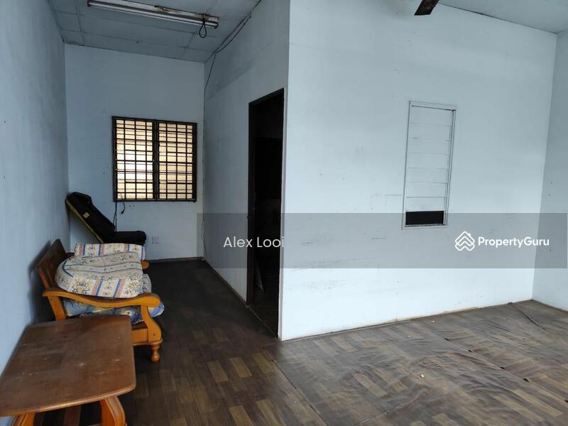 For Rent - Desa Jaya Jalan Permatang Terrace Factory