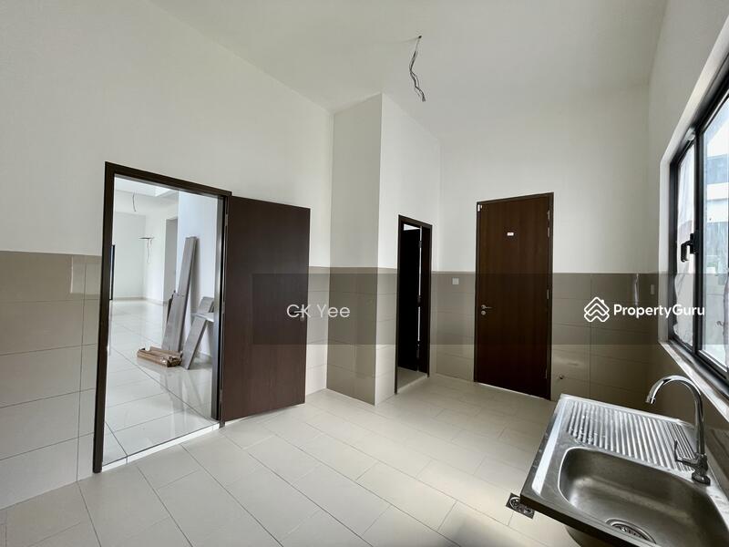 Semi-Detached House for Sale in Bandar Kinrara Seksyen 8 (Bandar Kinrara) - CK Yee - PropertyGuru.com.my