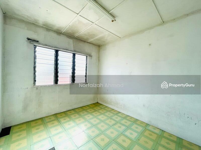 Untuk Dijual - Kampung Lindungan PJS 6
