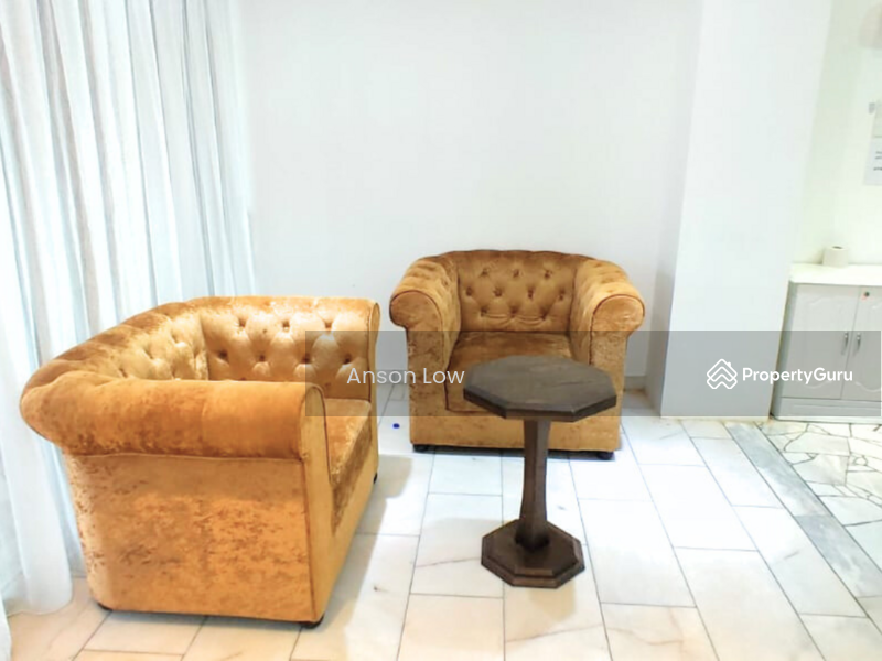 For Sale - 3 Storey Semi D 4,000sf Id Renovated & Furnished Batu Bukit
