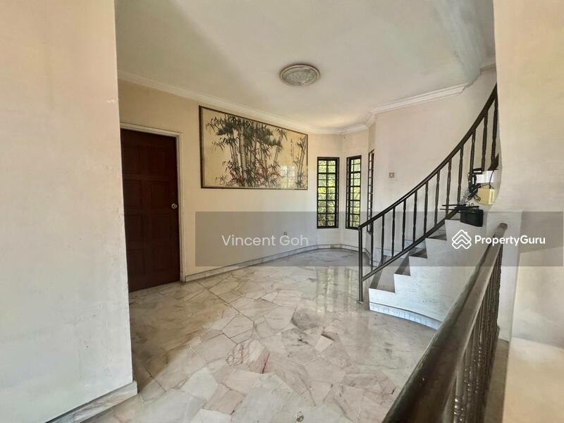 Untuk Dijual - Taman Kepong 3 Storey Landed house