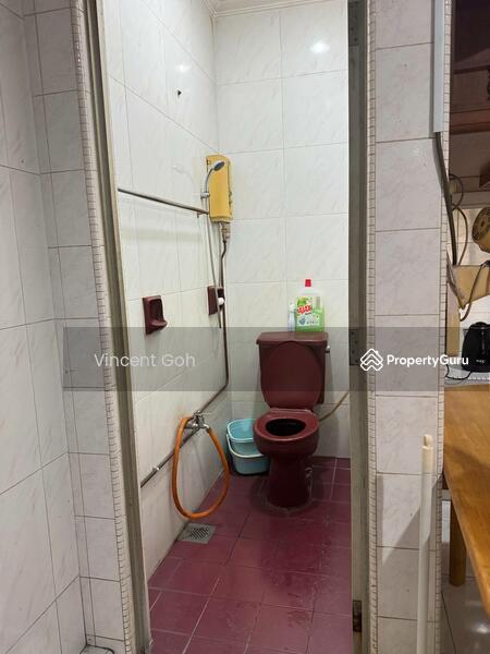 Untuk Dijual - Taman Kepong 3 Storey Landed house