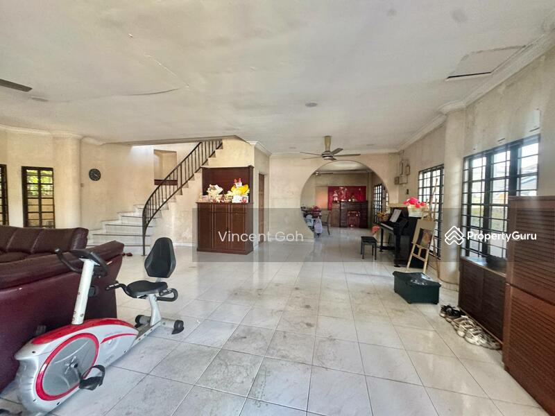 Untuk Dijual - Taman Kepong 3 Storey Landed house