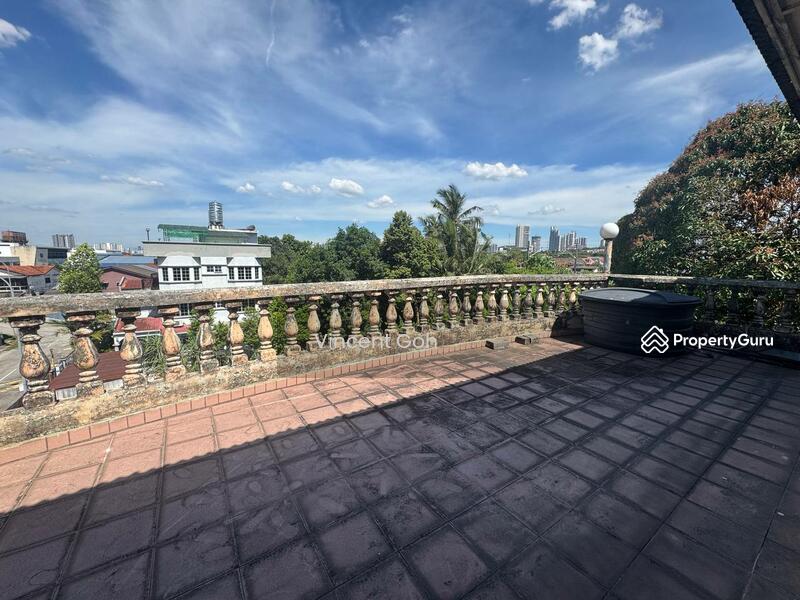 Untuk Dijual - Taman Kepong 3 Storey Landed house