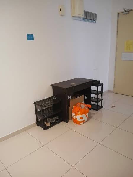 Condominium for Rent at The Hamilton - Azura Hariri - PropertyGuru.com.my