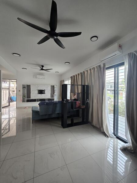 For Rent - Elmina Green 1