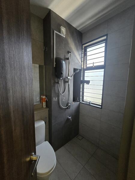 For Rent - Elmina Green 1