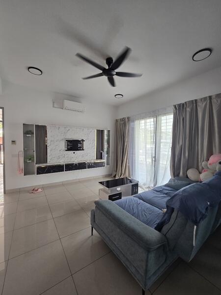 For Rent - Elmina Green 1