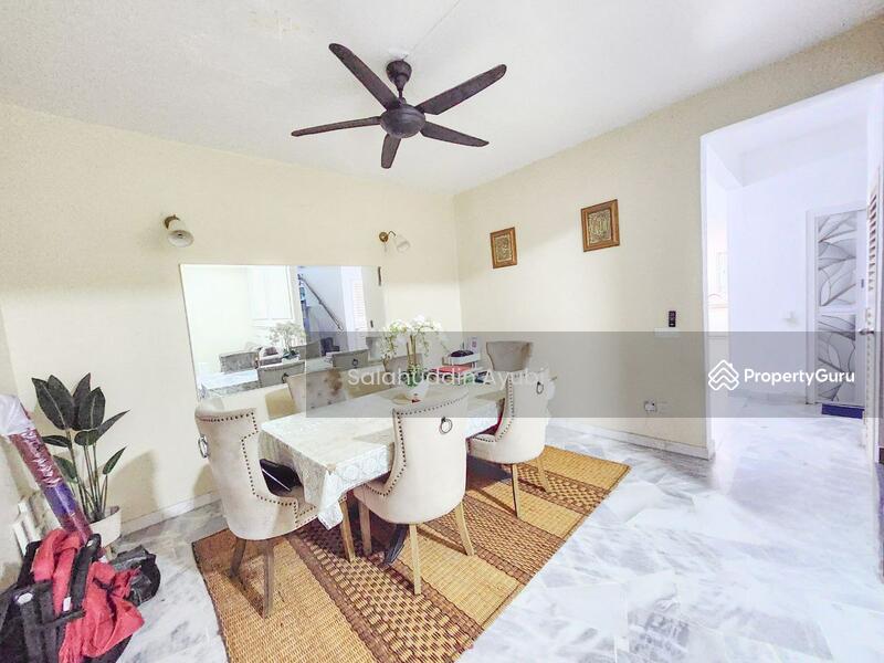 For Sale - Taman Bunga Negara