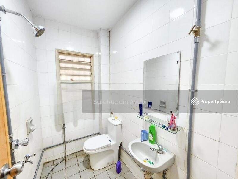 For Sale - Taman Bunga Negara