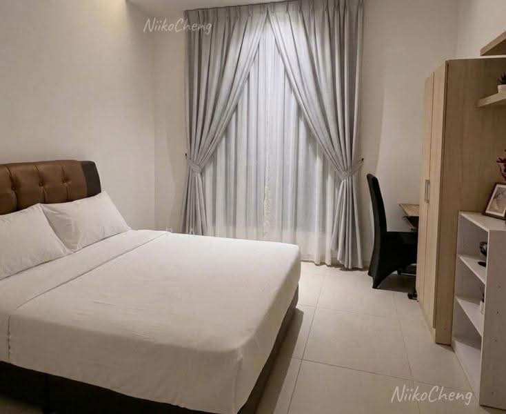 Kediaman Servis untuk Dijual di TRiGON Luxury Residences - Paul Lee - Bedroom - PropertyGuru.com.my