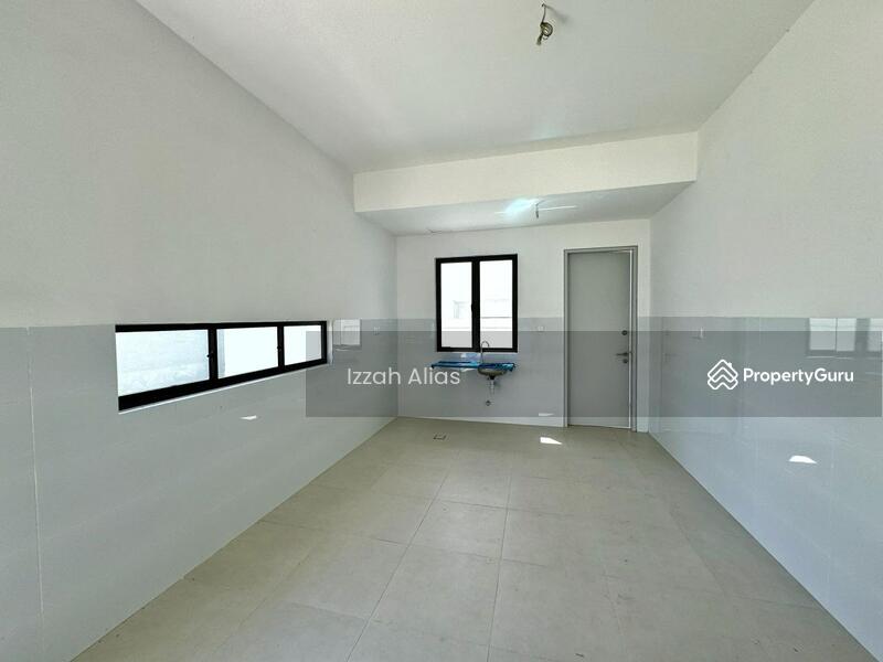 SPACIOUS Double Storey Semi D Cluster Casablanca 1 @ Alam Impian untuk Untuk Dijual - RM 1,450,000, Mac 2026 - PropertyGuru.com.my