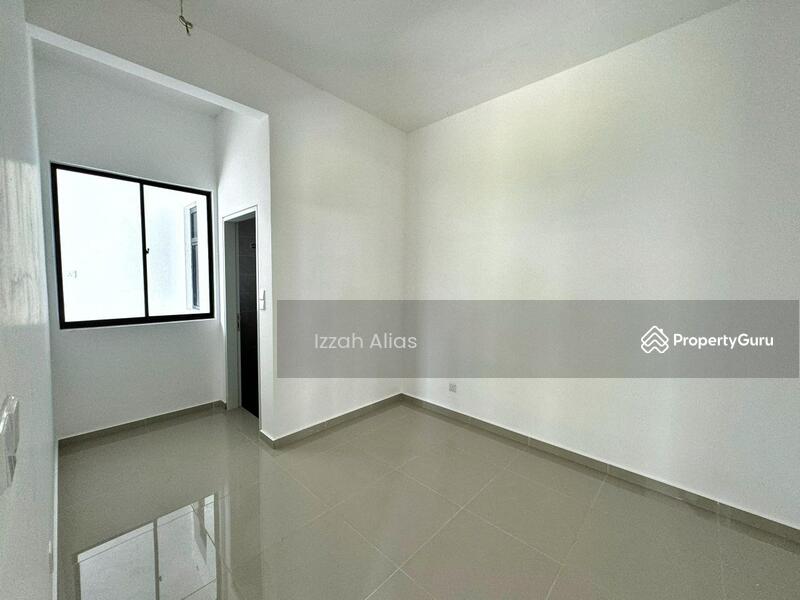 SPACIOUS Double Storey Semi D Cluster Casablanca 1 @ Alam Impian untuk Untuk Dijual - RM 1,450,000, Mac 2026 - PropertyGuru.com.my