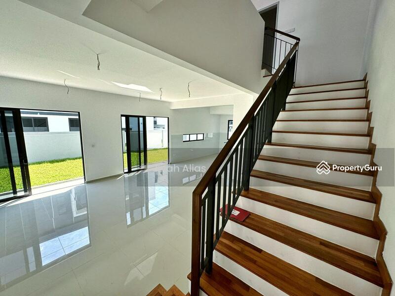 SPACIOUS Double Storey Semi D Cluster Casablanca 1 @ Alam Impian untuk Untuk Dijual - RM 1,450,000, Mac 2026 - PropertyGuru.com.my
