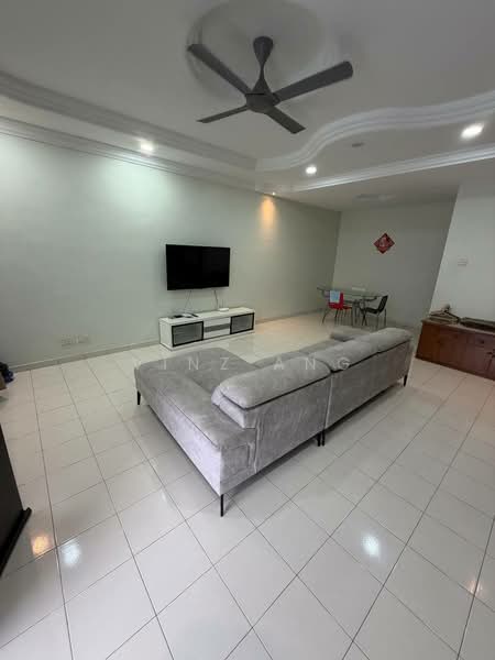2-storey Terraced House for Rent in Johor Bahru (Johor) - Vinz Ang - Living Room - PropertyGuru.com.my