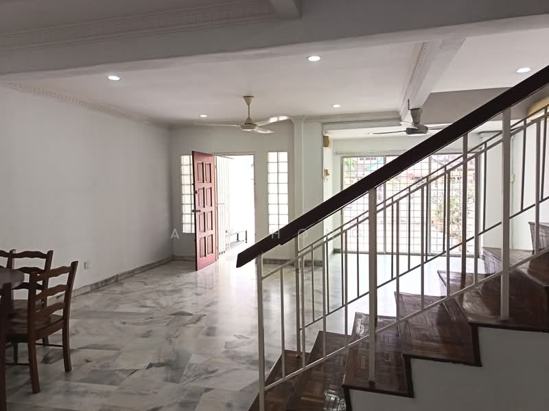 Terraced House for Sale in Bandar Baru Sri Petaling (Sri Petaling) - Amy Hong - Living Room - PropertyGuru.com.my